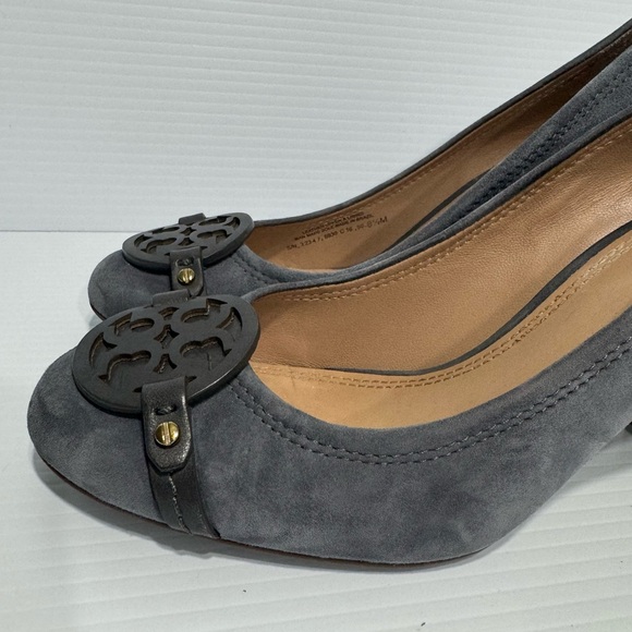 Tory Burch Mini Miller Gray Suede Logo Heels Size 8 1/2 - Picture 6 of 15